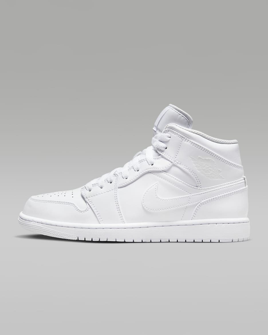 NIKE JORDAN All White