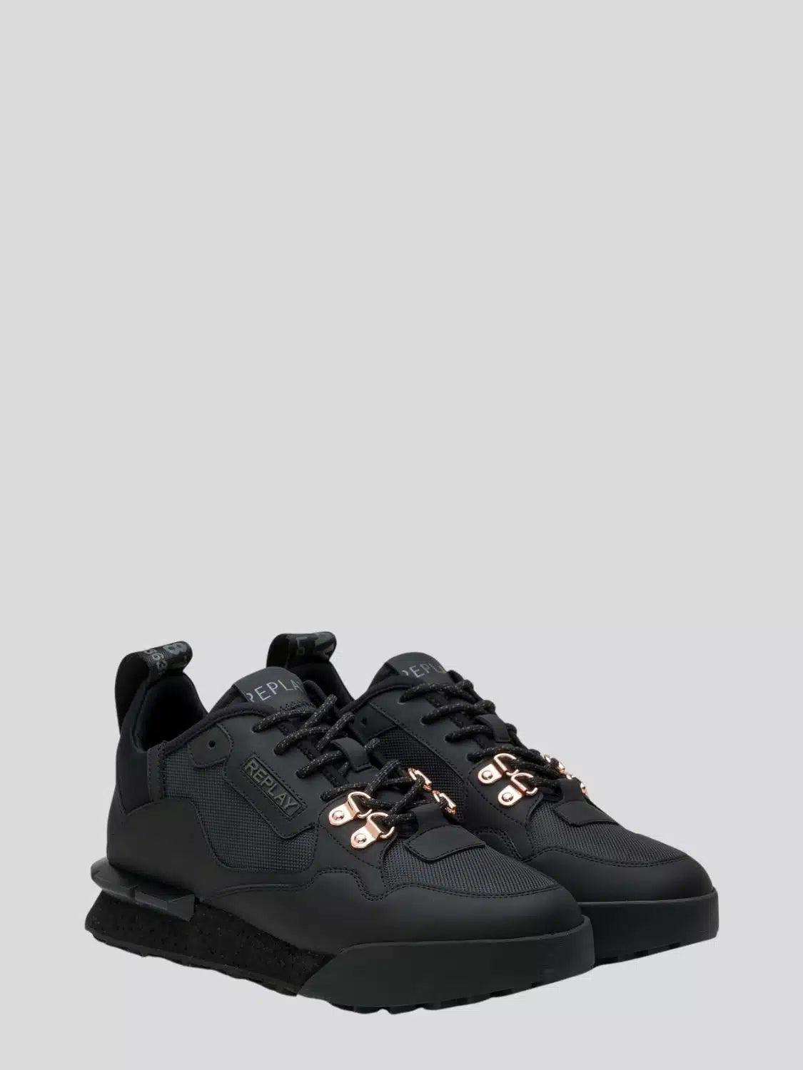 REPLAY All Black