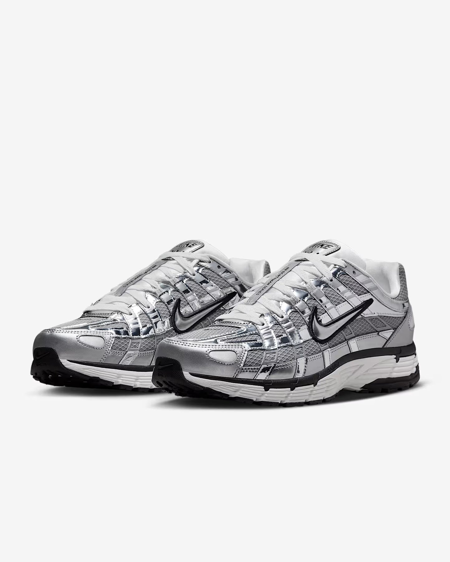 NIKE P6000 Metallic