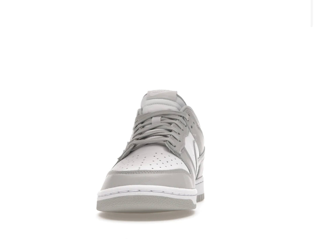 NIKE LOWDUNK WHITE / GREY