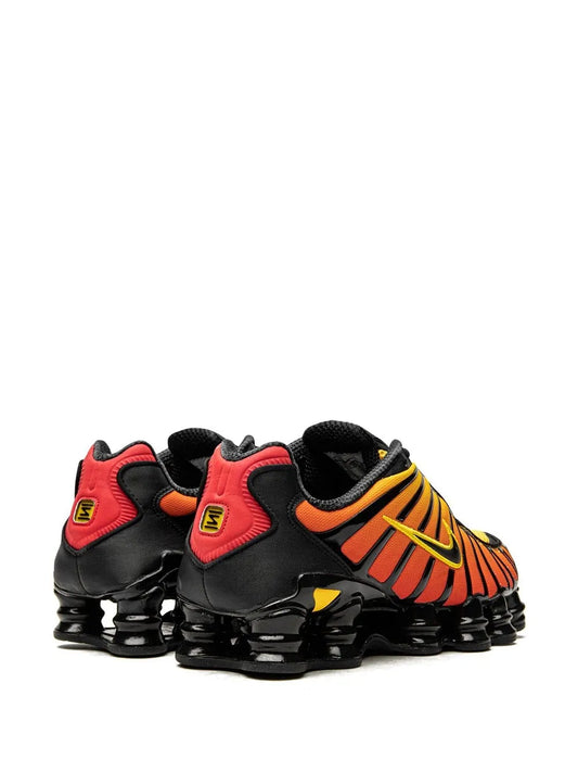 NIKE SHOX SUNRISE