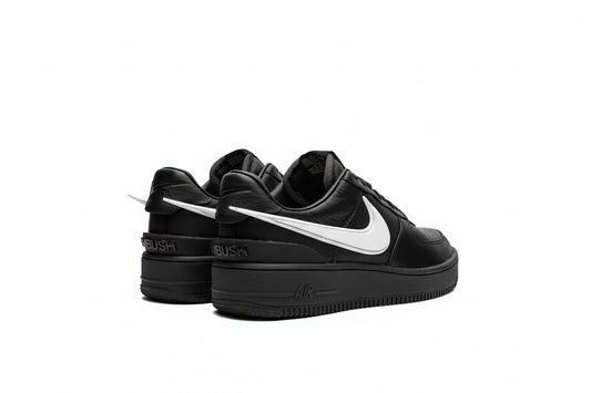 NIKE AMBUSH BLACK