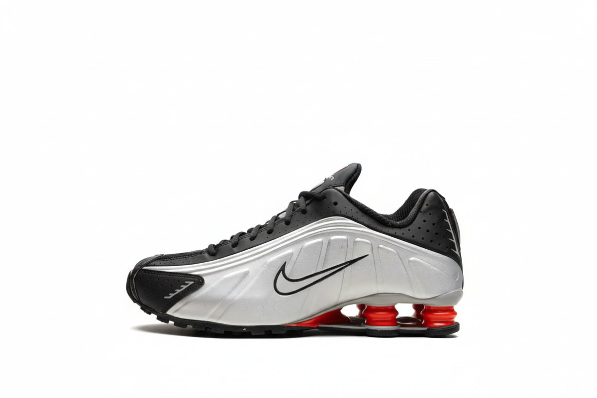 Shox R4 Silver NIKE SHOX R4 SILVER – TheSGMTOUCH