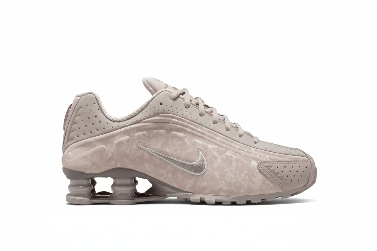 NIKE SHOX R4 ROSE