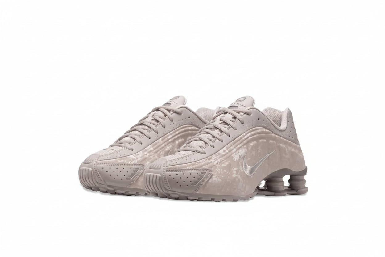 NIKE SHOX R4 ROSE