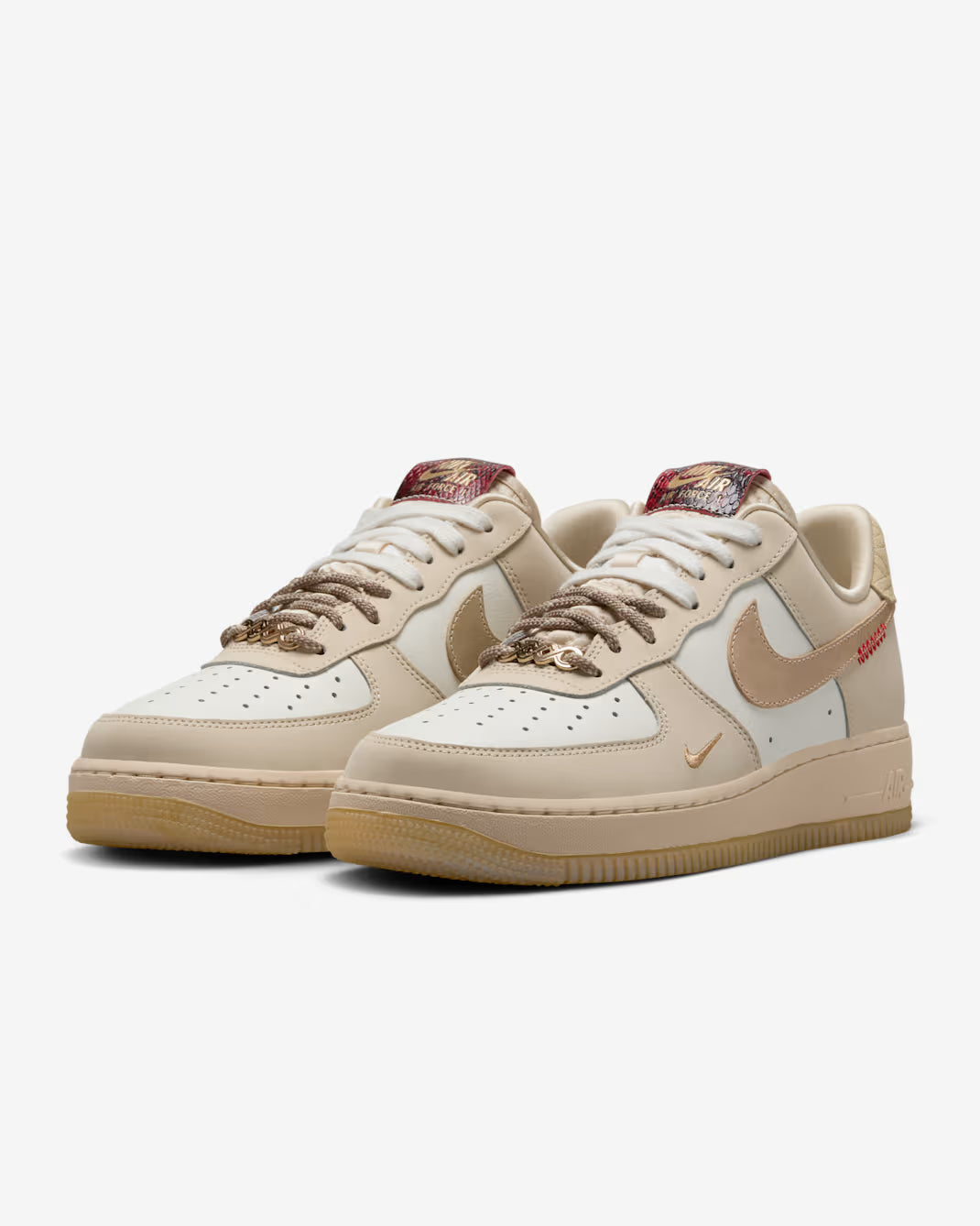 NIKE AIRFORCE LX