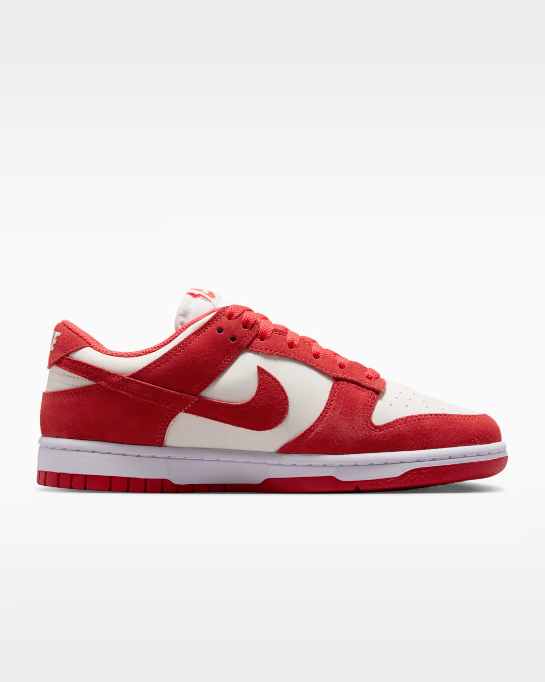 NIKE LOWDUNK SUEDE RED