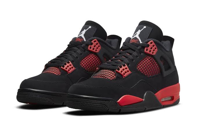 AIR JORDAN 4 RETRO THUNDER RED