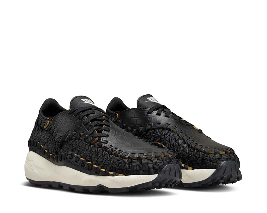 NIKE WOVEN BLACK