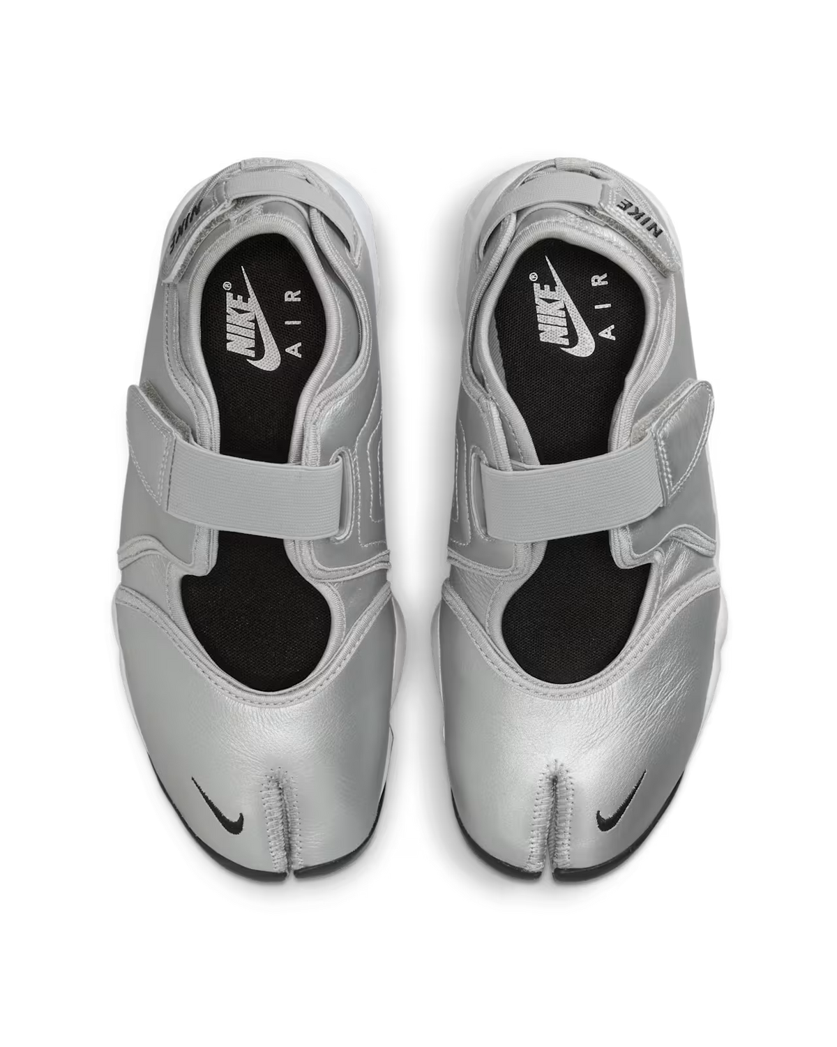 NIKE RIFT METALLIC